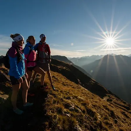 Апартаменты Bergmoment *